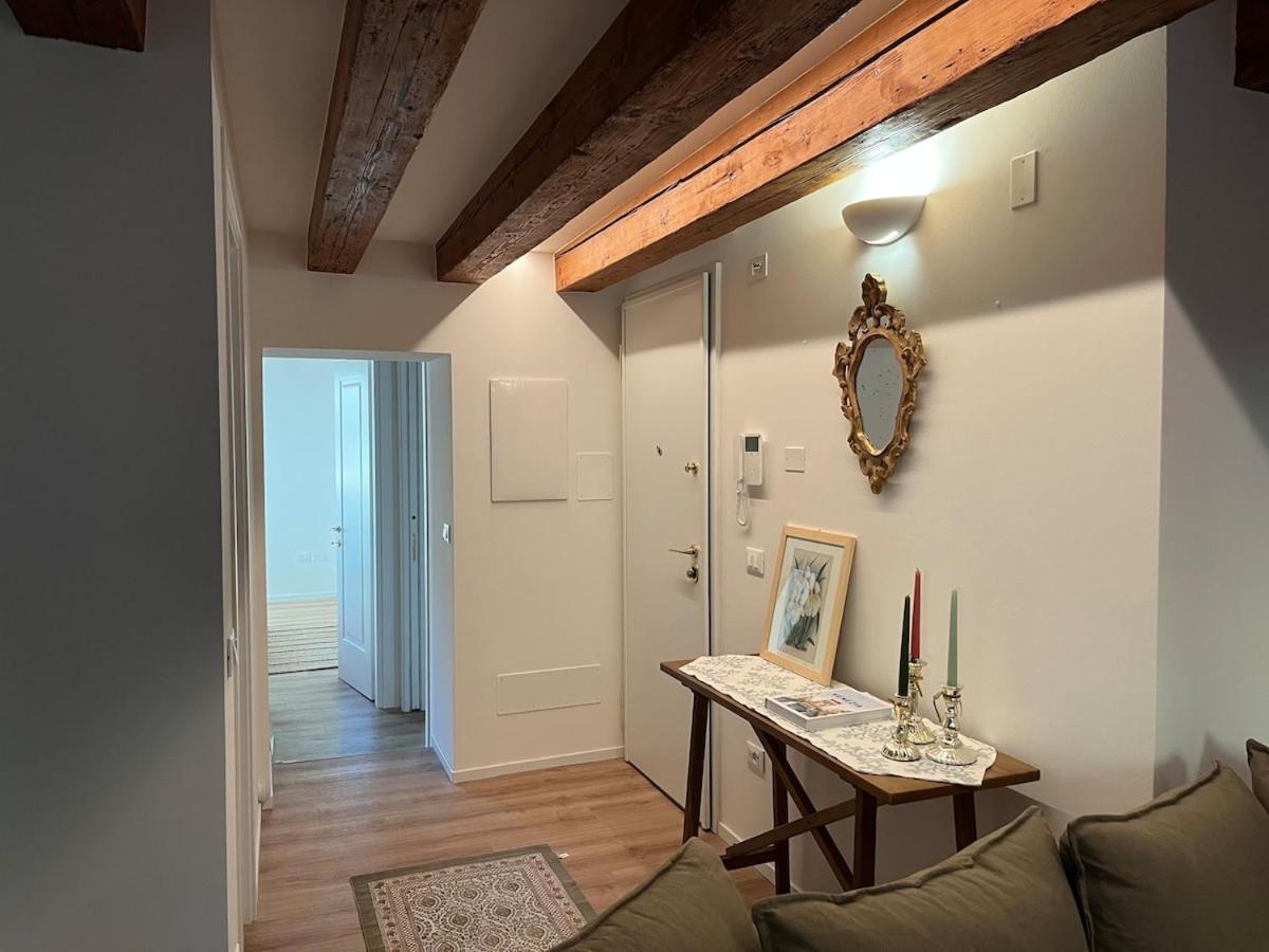 Venexiana Apartment